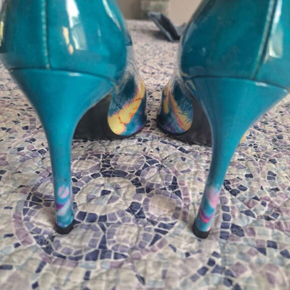 Stuart Weitzman Patent Pumps - Picture 4 of 8